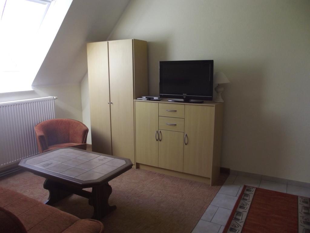 Pension Lindenhof Kachlin Quarto foto