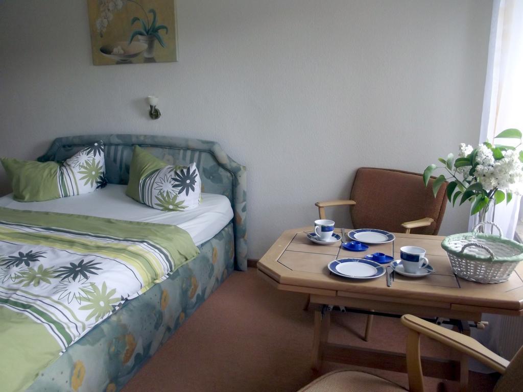 Pension Lindenhof Kachlin Quarto foto